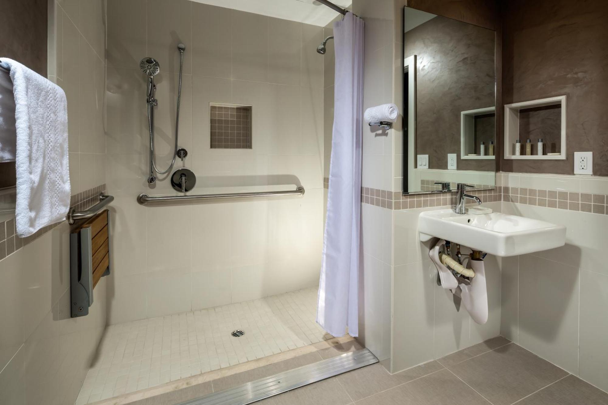 Queen Room Disability Access