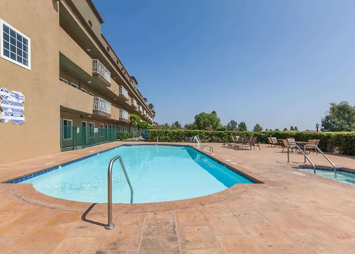 Cheap hotels Travelodge By Wyndham Sylmar Ca