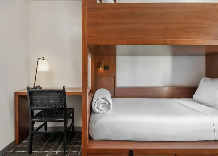 Found Hotels, Santa Monica, Series By Marriott